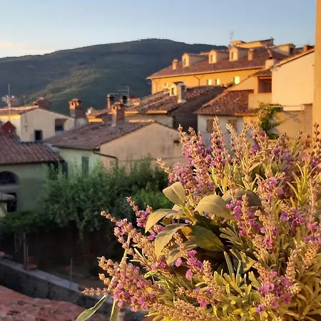 Apartment Cortona's Rooftop Nest *