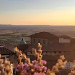 Cortona's Rooftop Nest Apartment
