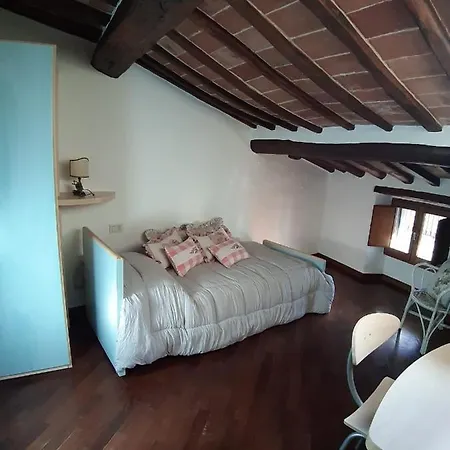 Cortona's Rooftop Nest *