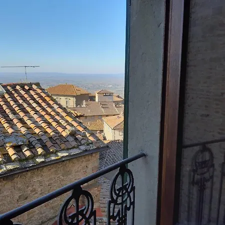 Appartement Cortona's Rooftop Nest *