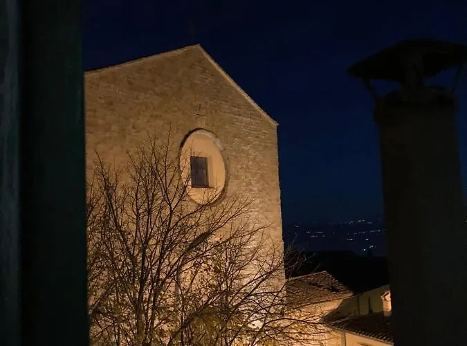 Cortona's Rooftop Nest Lejlighed *