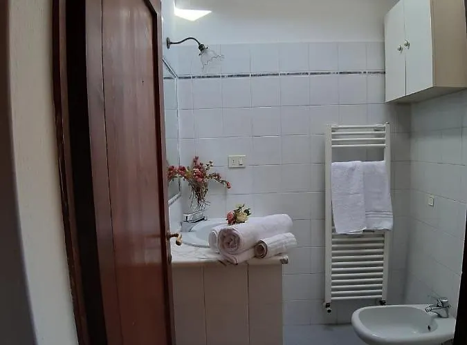 Cortona's Rooftop Nest *